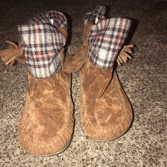 rock and candy moccasins